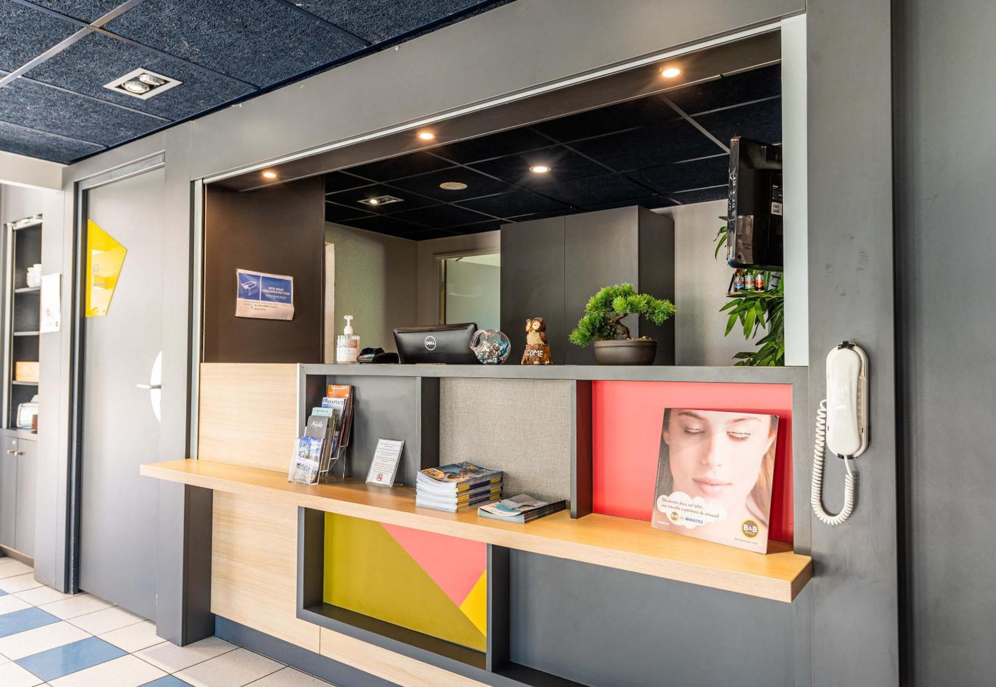 B&B Hotel Saint Jean De Maurienne Sainte-Marie-de-Cuines ภายนอก รูปภาพ