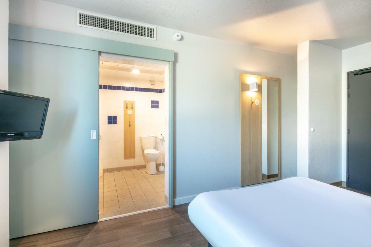 B&B Hotel Saint Jean De Maurienne Sainte-Marie-de-Cuines ภายนอก รูปภาพ